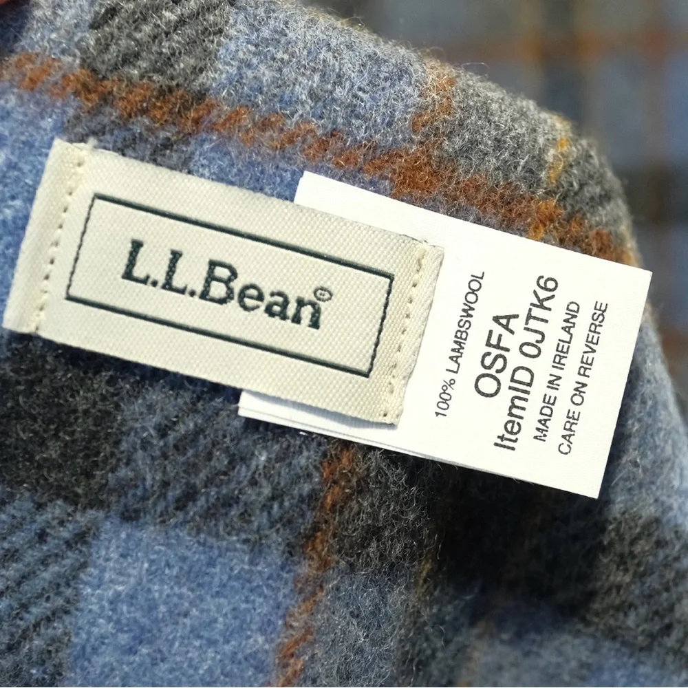 NWOT L.L. Bean 100% Lambswool Plaid Irish Scarf Made in Ireland Blue Multi